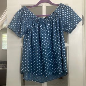 Off the shoulder polka dot top size M